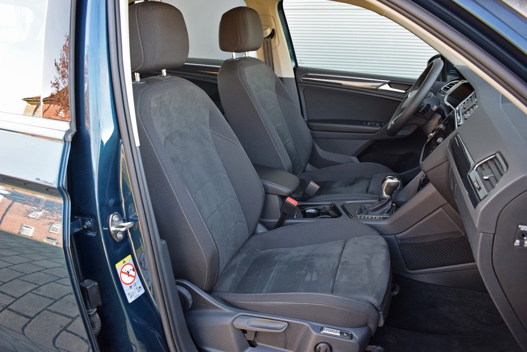 VW - Tiguan TDI 2.0 DSG *Elegance*Matrix*AHK*Navi*ACC_19