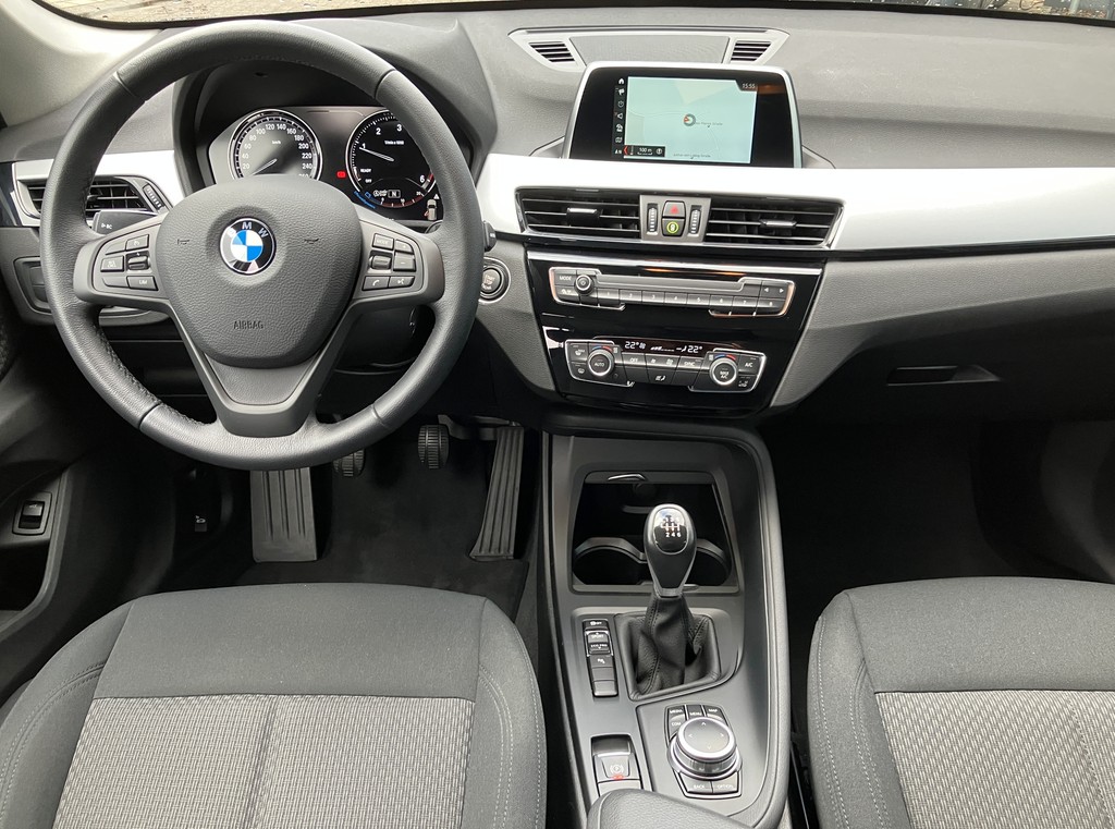 BMW - X1 sDrive 18d Advantage *Navi*GRA*PDC*AHK_9