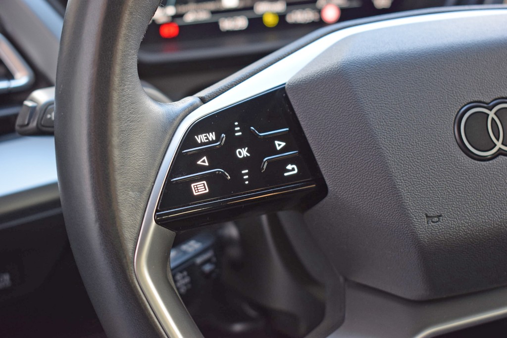 Audi - Q4 e-tron 50 quattro *Advanced*LED*HuD*RüKam*CCS_5