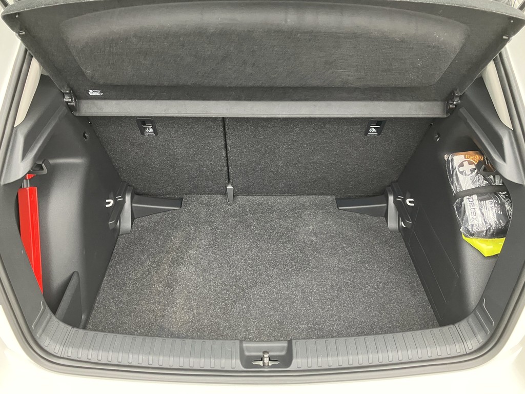 Skoda - Fabia 1.0 TSI Tour *LED*SitzHzg*GRA*PDC_2