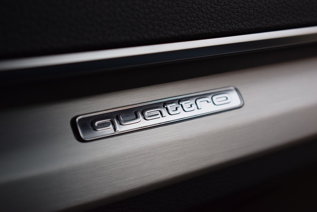 Audi - Q5 55 TFSIe quattro *S-line*AHK*Pano*Matrix*360°_19