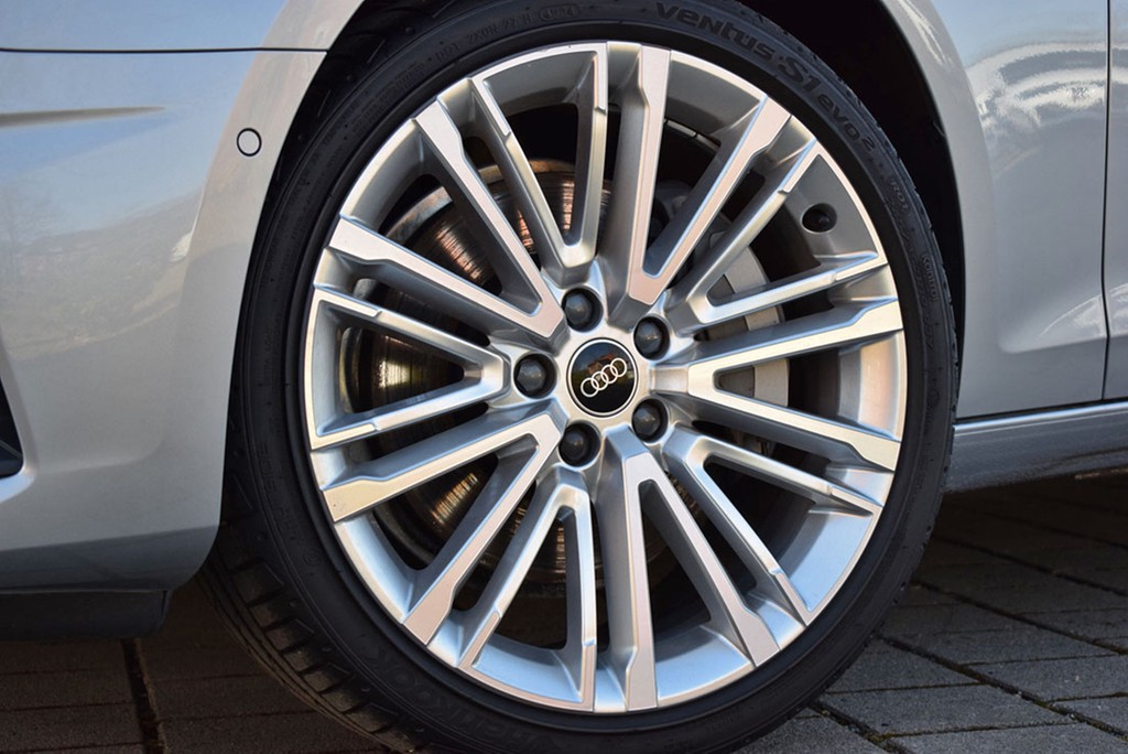 Audi - A4 Avant 45 TFSI qu/S-tr. *S-line*LED*Pano*AHK*_16