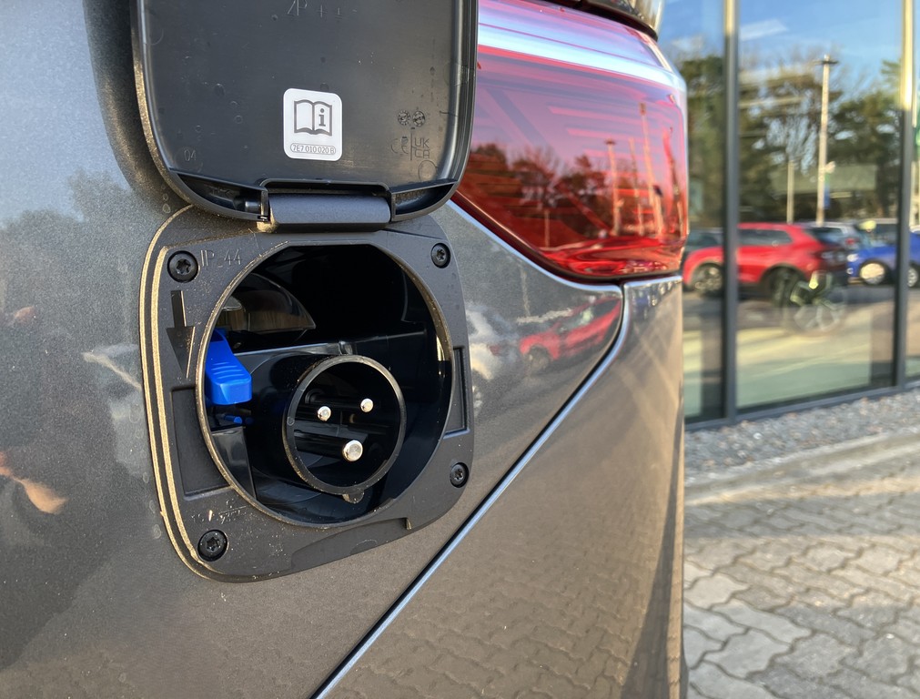 VW - T7 California Beach Camper TDI DSG *StaHzg*AHK_7