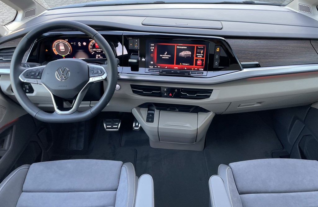 VW - T7 Multivan Style 2.0 TDI DSG lang *Pano*StaHzg_13