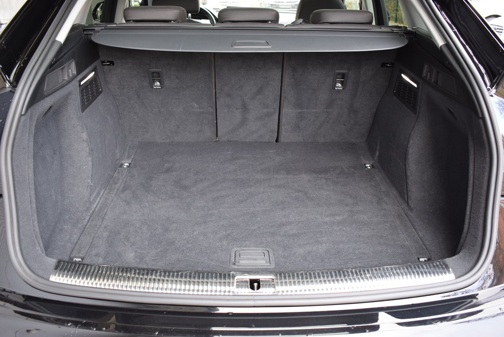 Audi - Q5 Sportback 40 TDI qu/S-tr. *S-line*LED*Pano*_8