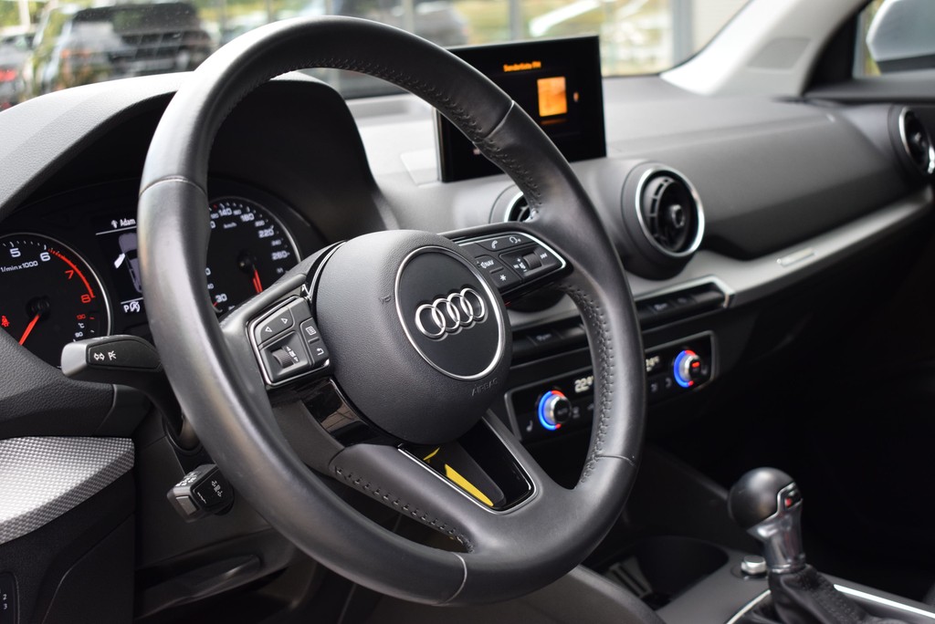 Audi - Q2 1.4 TFSI S-tr. *PDC*Tempomat*Sitzhzng*_5