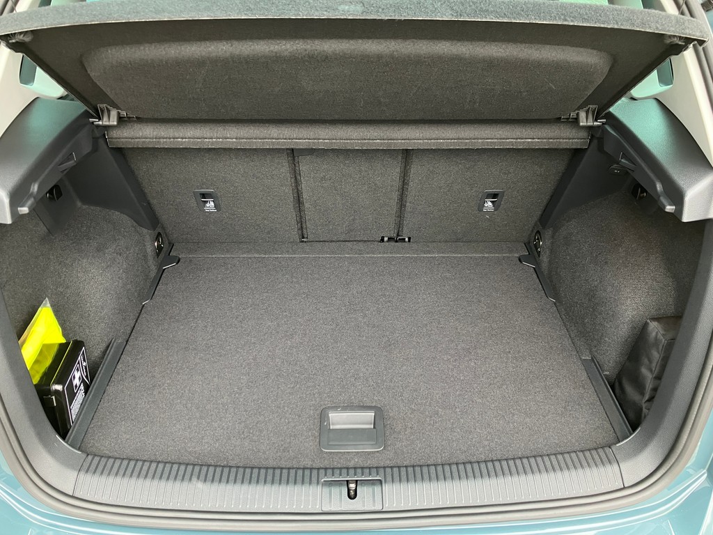 VW - Golf Sportsvan 1.6 TDI *IQ.DRIVE*Navi*ACC*PDC_10