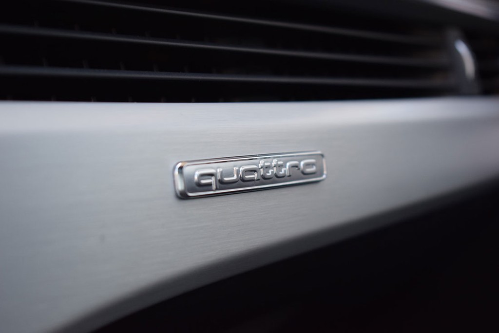 Audi - A4 Avant 45 TFSI qu/S-tr. *S-line*LED*Pano*AHK*_11