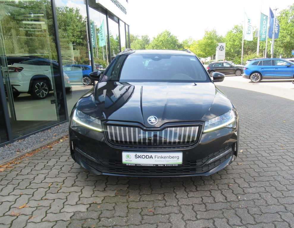 Skoda - Superb Combi 1.4 TSI iV DSG Sportline *StaHzg*_11