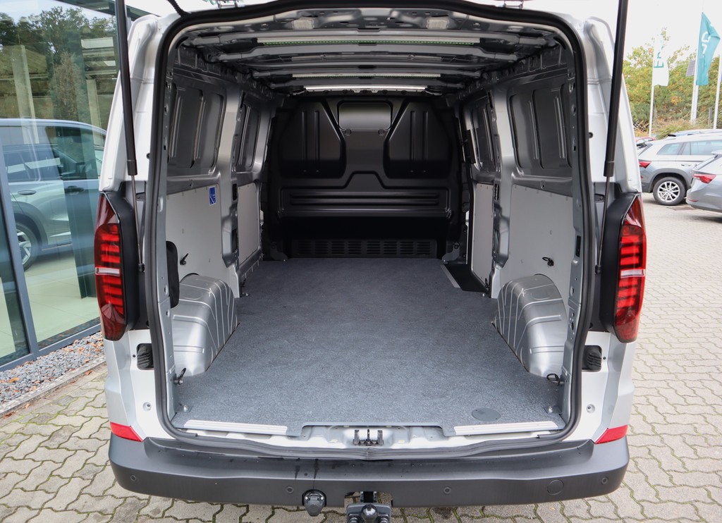 VW - T7 e-Transporter Kasten lang *AHK *Heckklappe_4