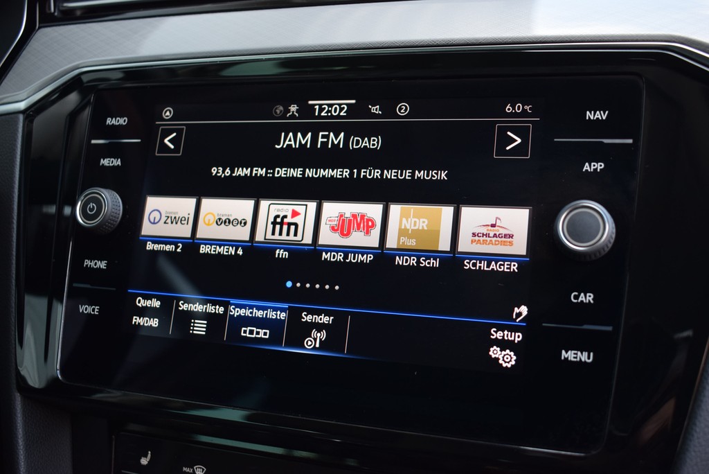 VW - Passat Variant TDI DSG *Business*AHK*LED*3,99%*_7