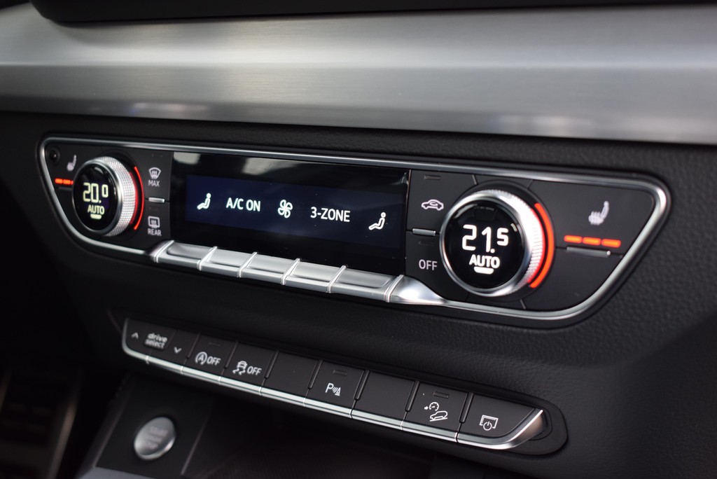 Audi - Q5 40 TDI qu/S-tr. *S-line*LED*RüKam*Navi*_2