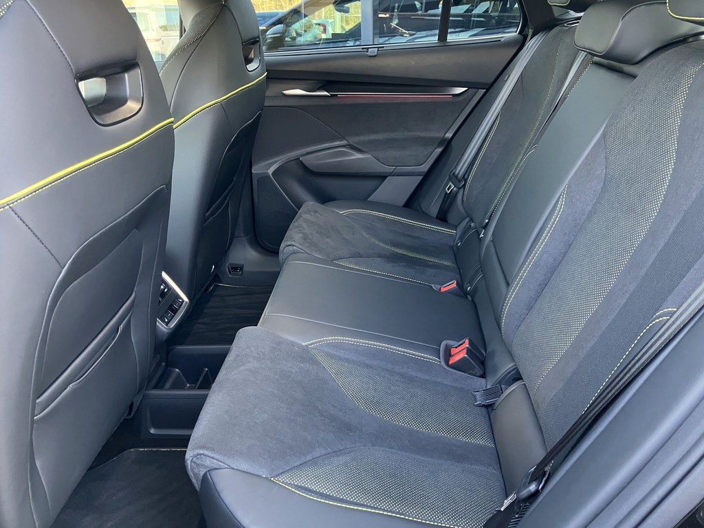 Skoda - Elroq RS *Matrix*HuD*Navi*AHK*360°_4