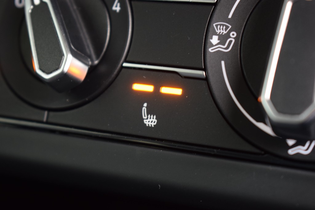 VW - Polo VI 1.0 MPI 5-Gang *LED*PDC*Sitzhzng*Klima*_9