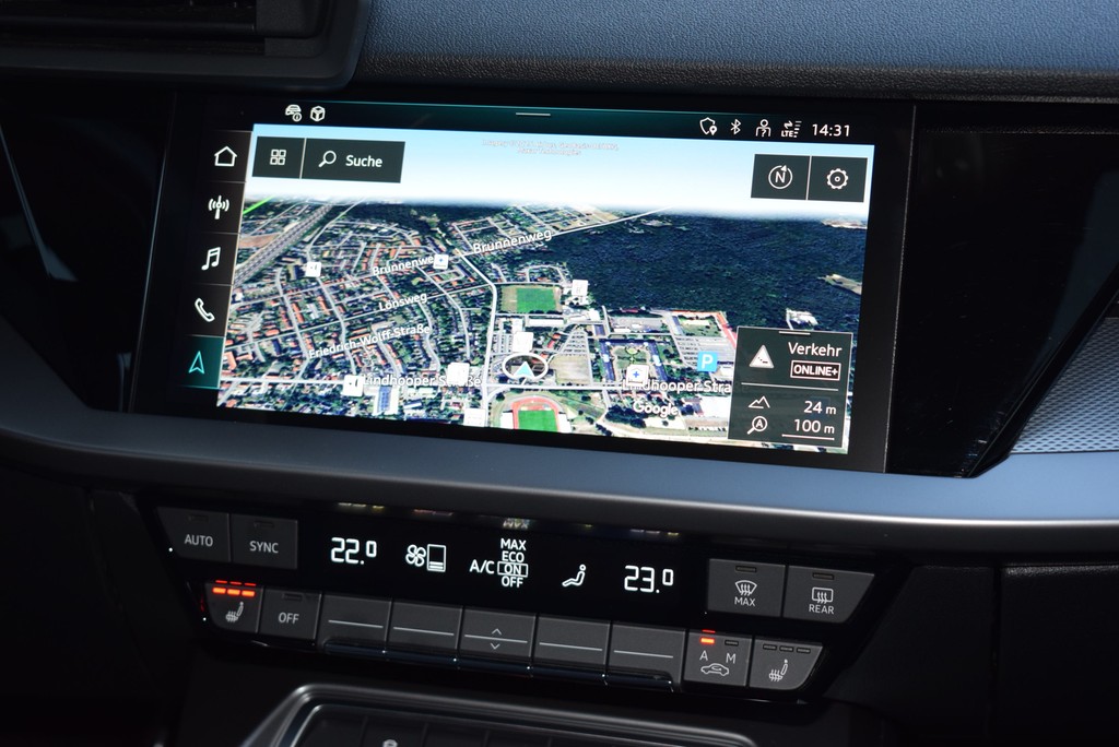 Audi - A3 Sportback 35 TFSI S-tr. *S-line*LED*AHK*Pano*_20