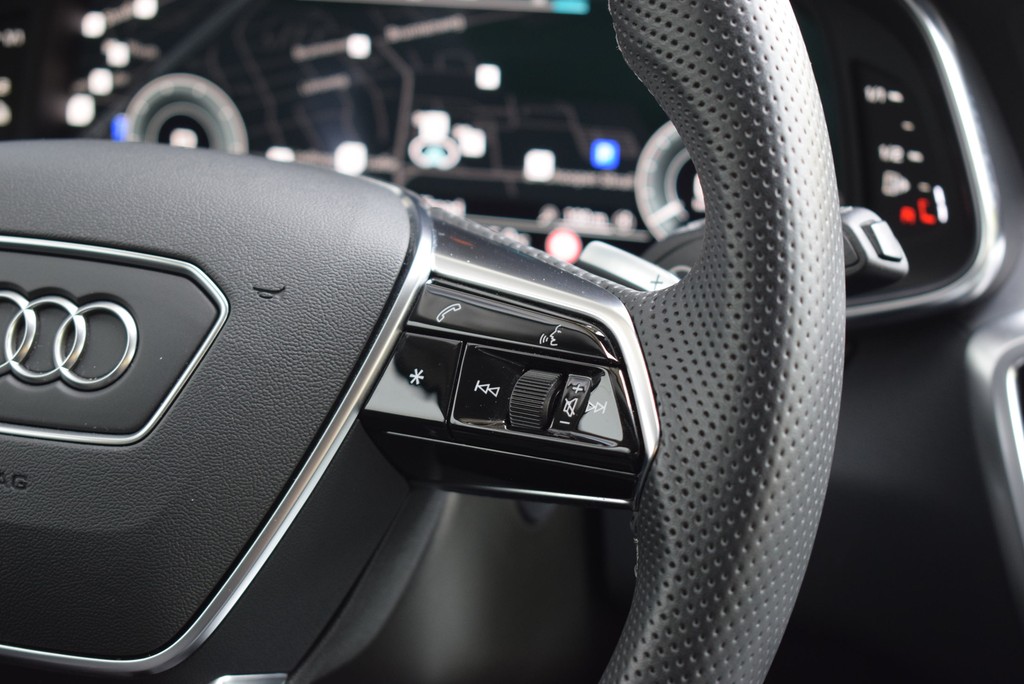 Audi - A6 Avant 55 TFSI e qu/S-tr. *S-line*Matrix*HuD*_4