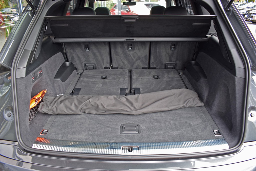 Audi - Q7 50 TDI qu/Tip *S-line*Laser*7-Sitze*AHK*Pano*_9
