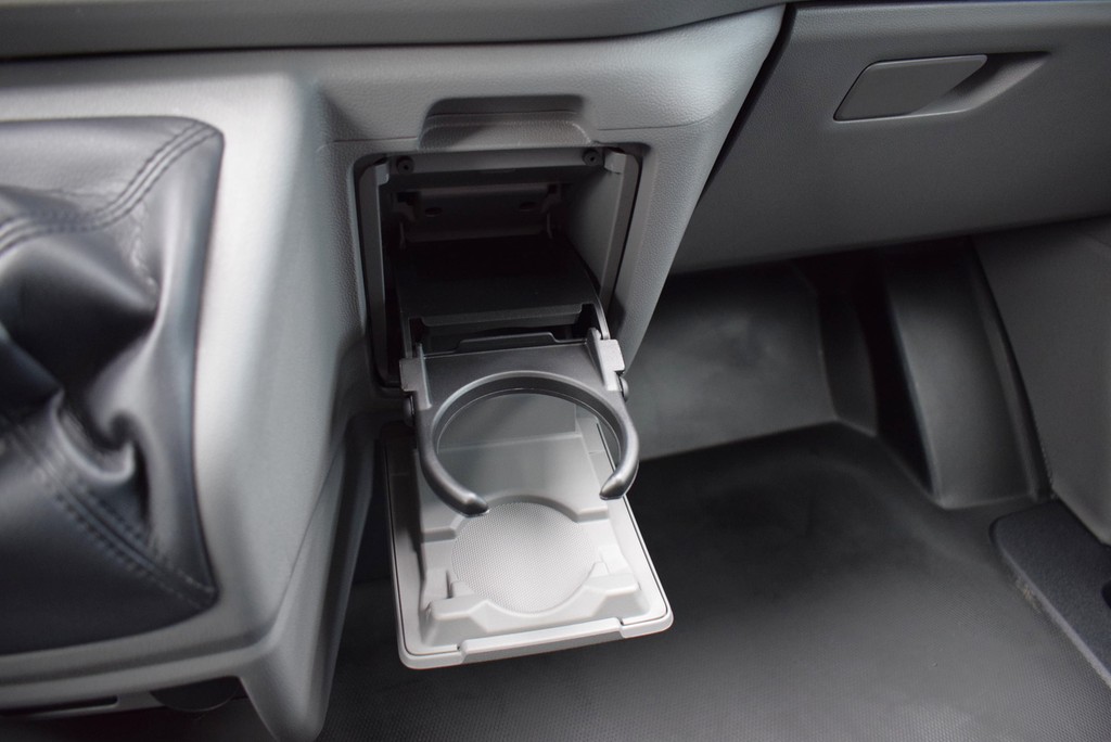 VW - T7 Transporter Kasten TDI lang *AHK *Flügeltüren_14