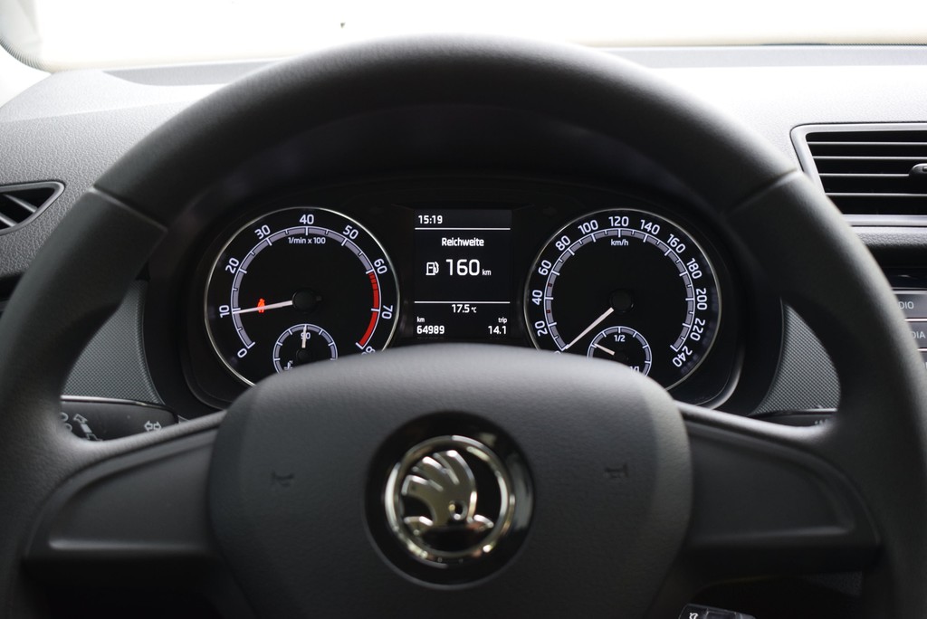 Skoda - Fabia 1.0 MPI 5-Gang *CoolPlus*Klima*DAB*USB*_2