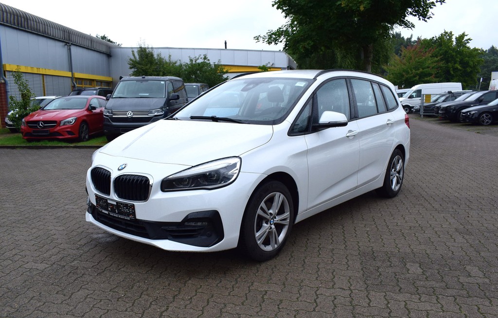 BMW 216i Gran Tourer *Sport Line*LED*NAVI*AHK*17"