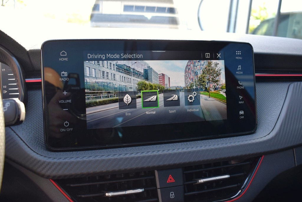 Skoda - Scala 1.5 TSI DSG Monte Carlo *Matrix*Pano*AHK_13
