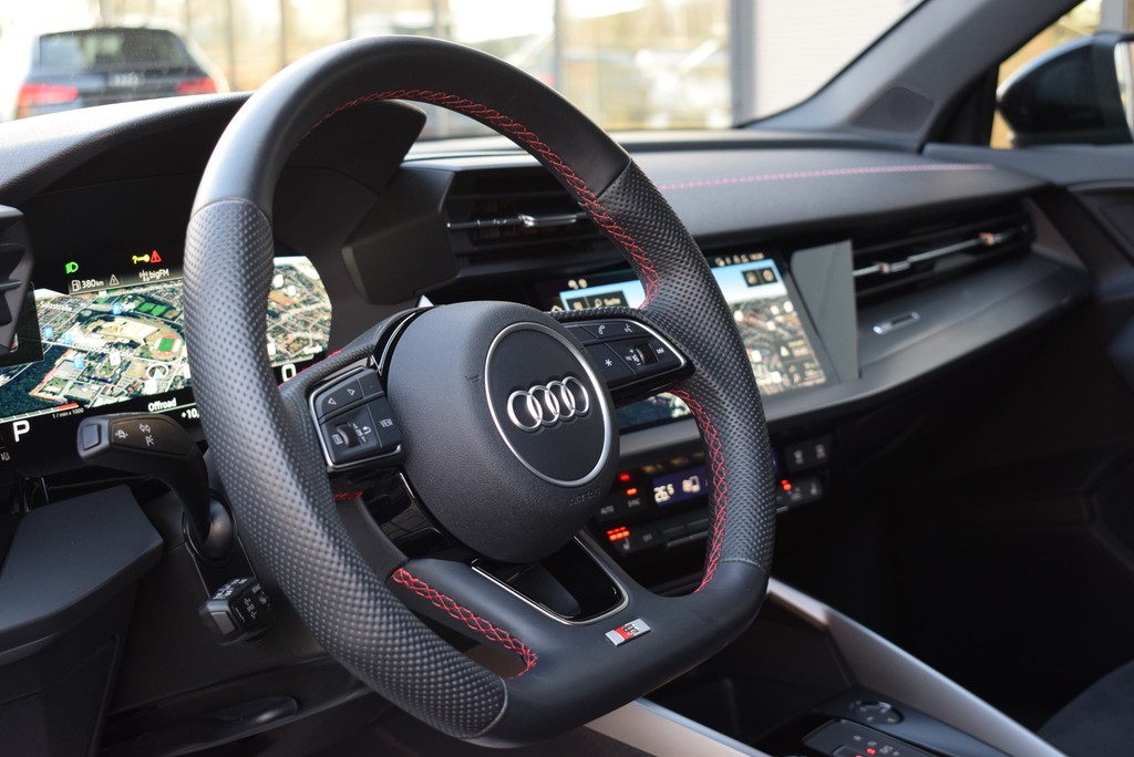 Audi - A3 Sportback 35 TFSI S-tr. *S-line*LED*AHK*Pano*_8