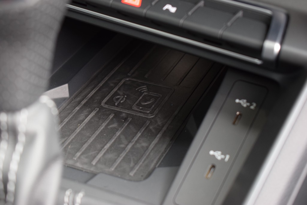 Audi - Q3 Sportback 40 TDI qu/S-tr. *S-line*Matrix*AHK*_16