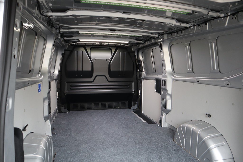 VW - T7 e-Transporter Kasten lang *AHK *Heckklappe_5