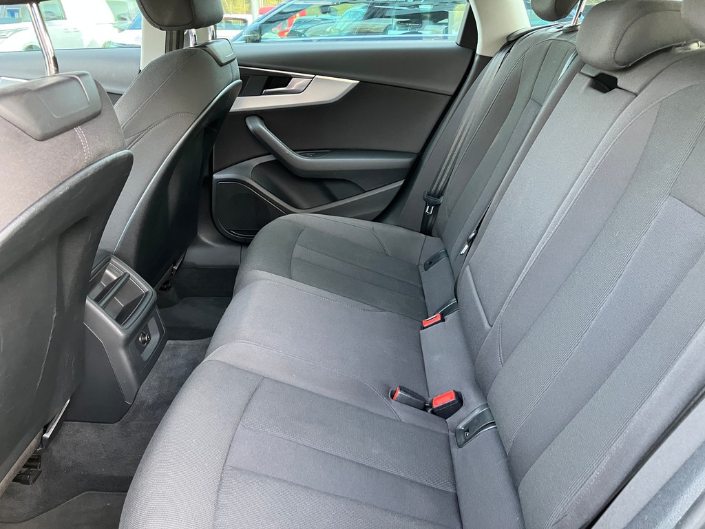 Audi - A4 Avant 2.0 TFSI *sport*Xen*Navi*AHK*17"_2