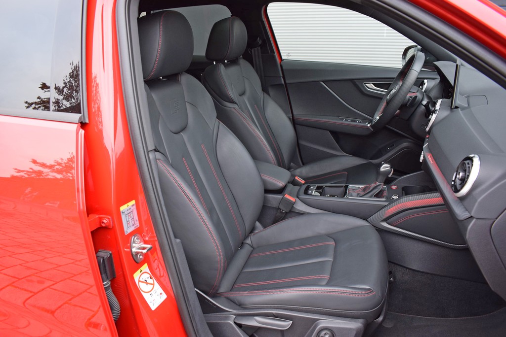 Audi - SQ2 2.0 TFSI qu/S-tr. *Matrix*Pano*AHK*SONOS*19*_19
