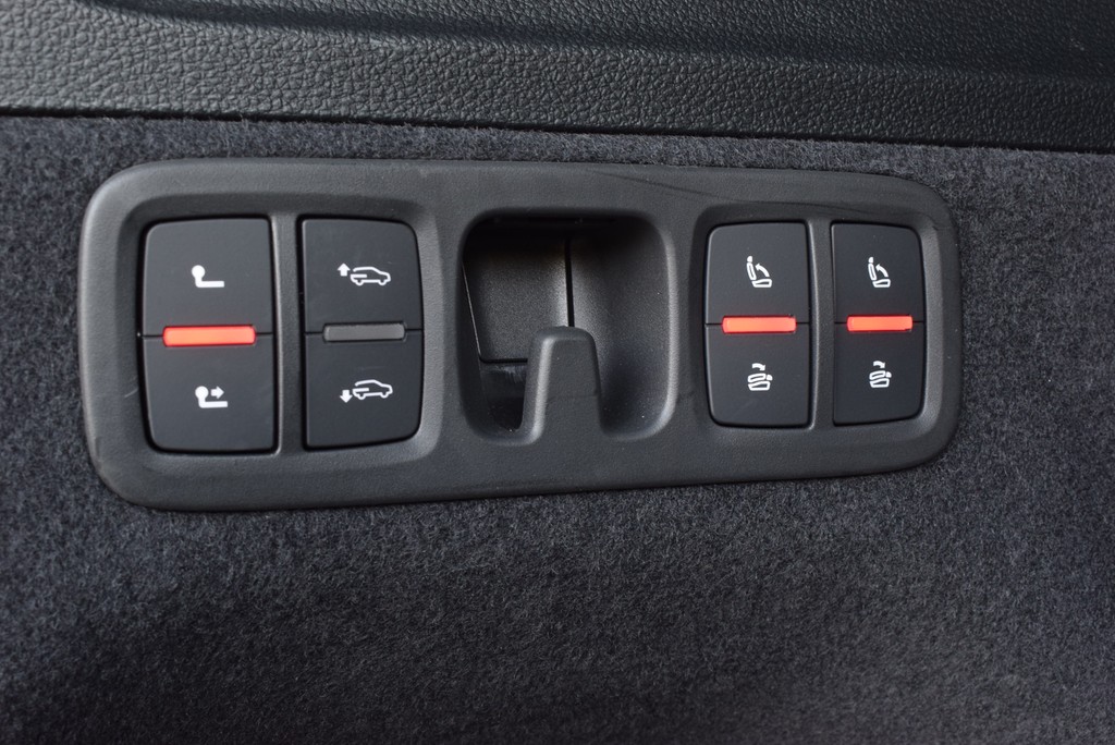 Audi - SQ7 4.0 TFSI qu/Tip. *Laser*AHK*Standhzng*Pano*_11