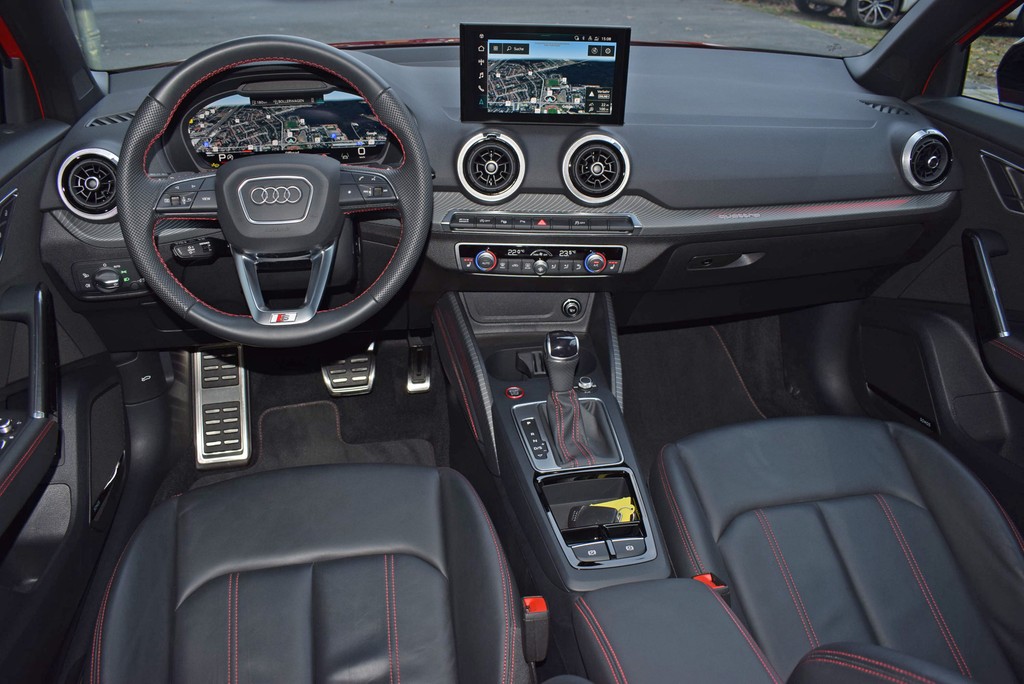 Audi - SQ2 2.0 TFSI qu/S-tr. *Matrix*Pano*AHK*SONOS*19*_12