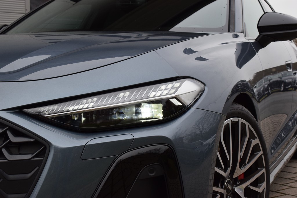 Audi - A5 Avant TDI quattro *S-line*Matrix*AHK*HuD*B&O*_14