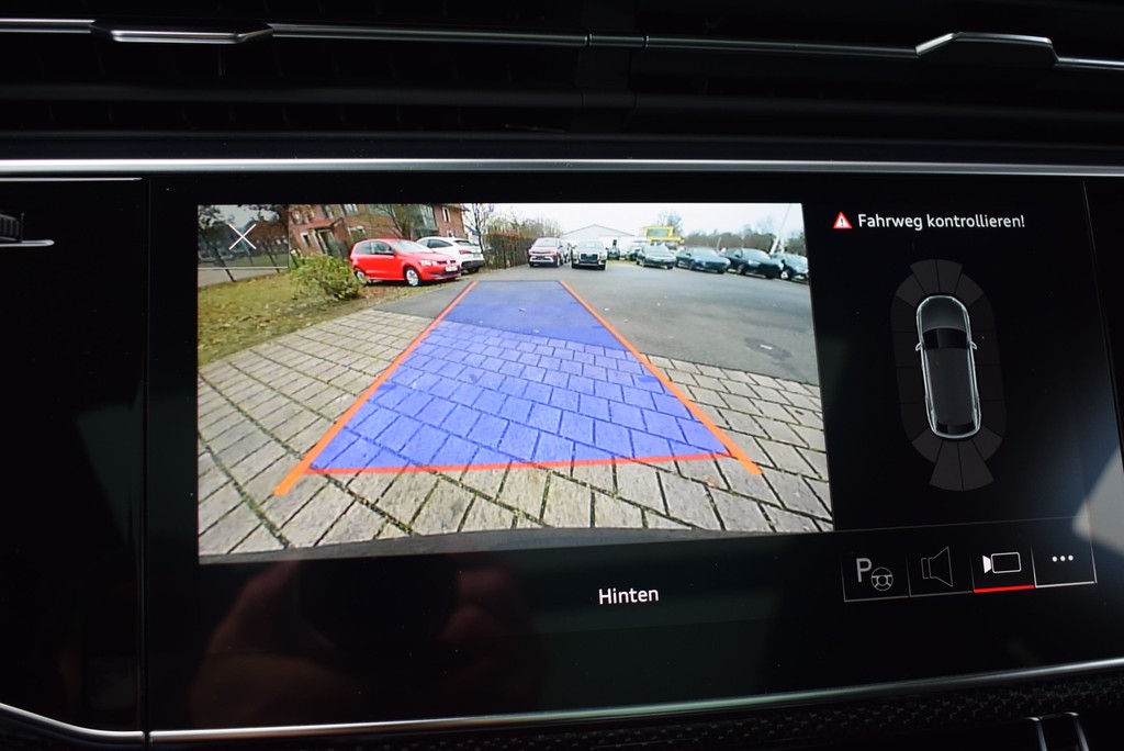 Audi - SQ8 4.0 TFSI qu/Tip. *CompetitionPlus*Matrix*AHK_24